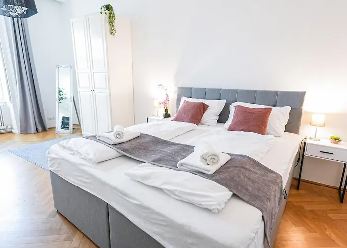 Three Bedroom - Center Apartment