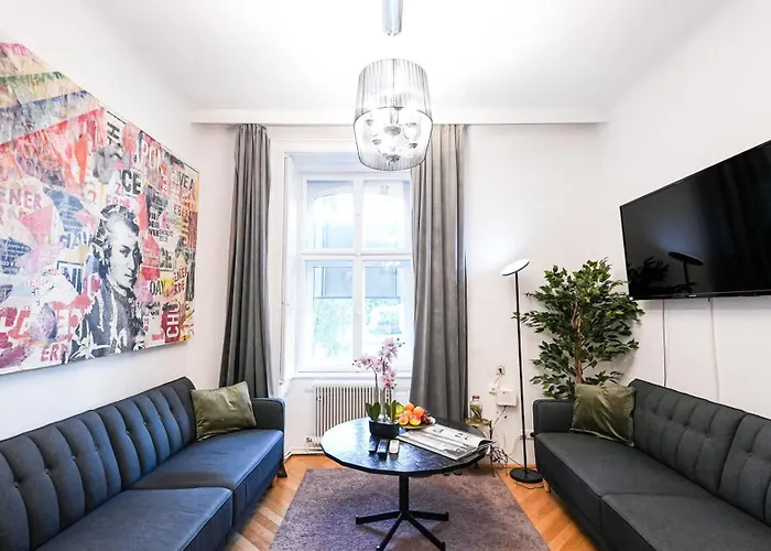 Three Bedroom - Center