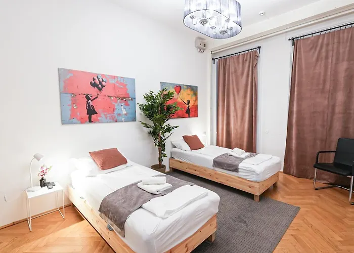 Three Bedroom - Center Wien