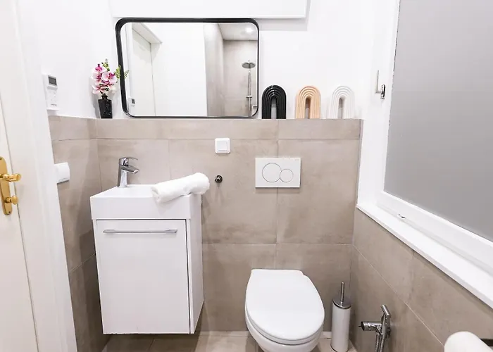 Three Bedroom - Center Wien