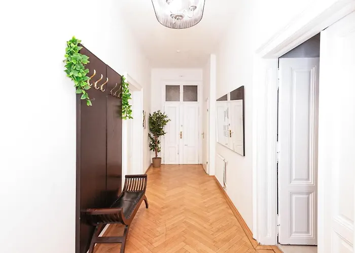 Three Bedroom - Center *